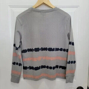 Jessica Simpson Lisa Gray Earth Print Sweater Size M